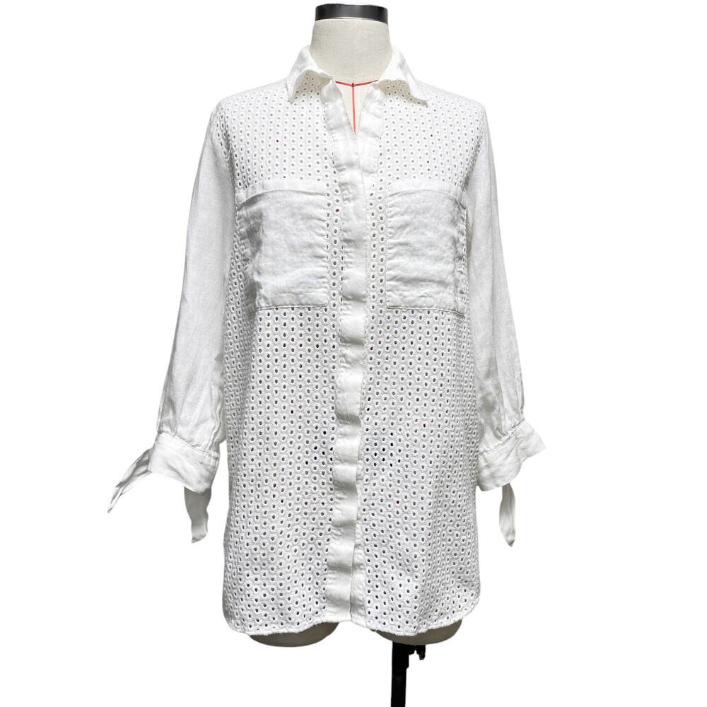 Zara Womens Size M White Eyelet 3/4 Sleeve Button Up Top